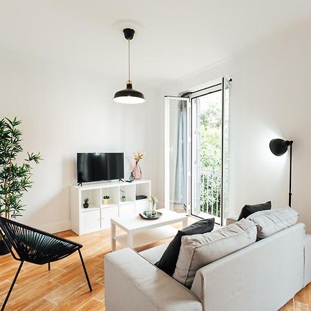 Alohamundi Peral Apartment Seville Exterior photo