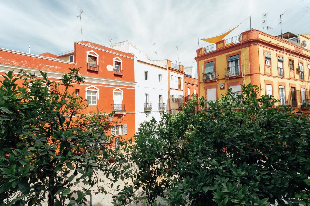 Alohamundi Peral Apartment Seville Exterior photo